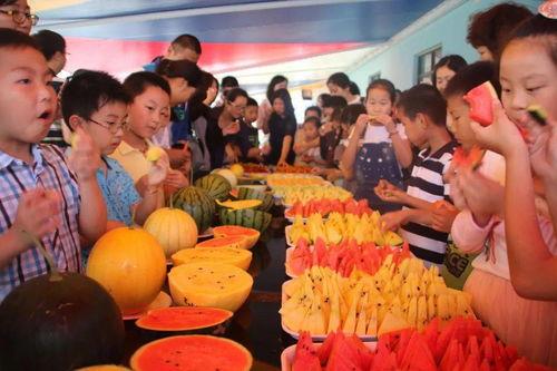 亲子吃瓜活动,共享吃瓜盛宴，增进亲子情谊