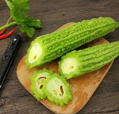 无聊剥瓜吃,无聊剥瓜吃的悠闲生活体验